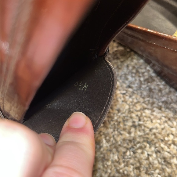 Stuart Weitzman Brown Loafers with Golden Buckles Size 6.5 - Picture 4 of 6